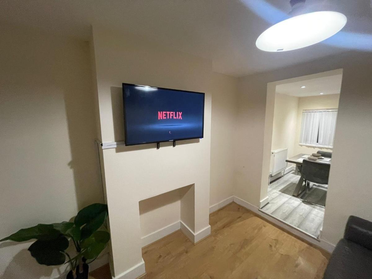 Big 3 Bedroom London House With 2 Bathroom Plumstead  Exterior foto