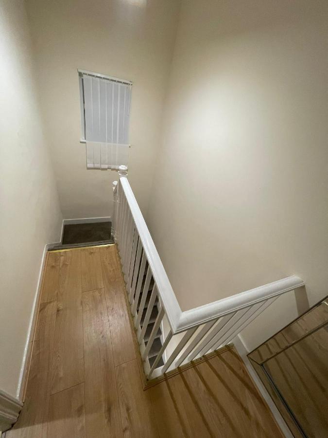 Big 3 Bedroom London House With 2 Bathroom Plumstead  Exterior foto